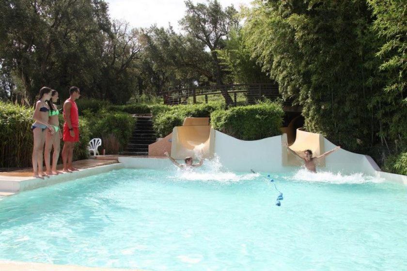 Les Restanques Maison Du Lac 4 Chambres Grimaud Esterno foto