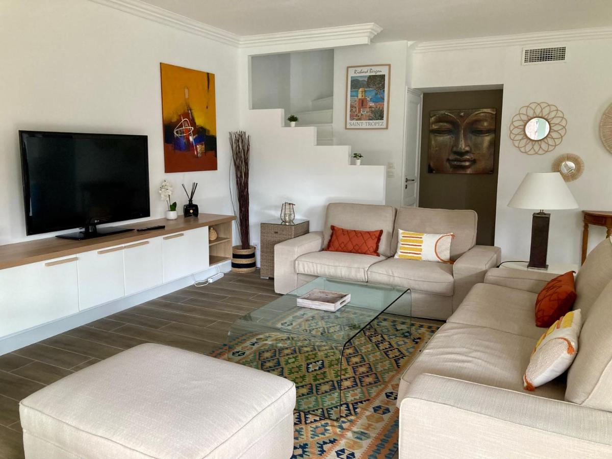 Les Restanques Maison Du Lac 4 Chambres Grimaud Esterno foto